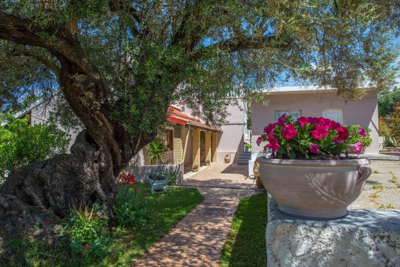 Nicoles Houses Arillas  Exterior photo